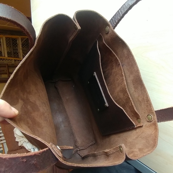 PORTLAND LEATHER GOODS PURSE - Picture 3 of 8